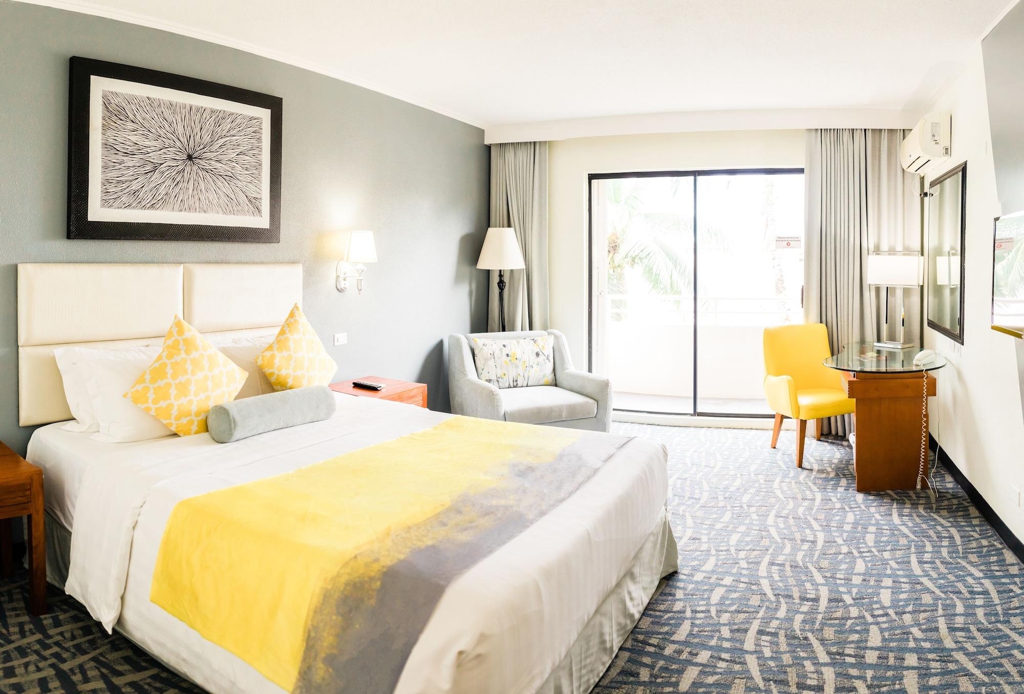Century Hotel Garapan Zewnętrze zdjęcie